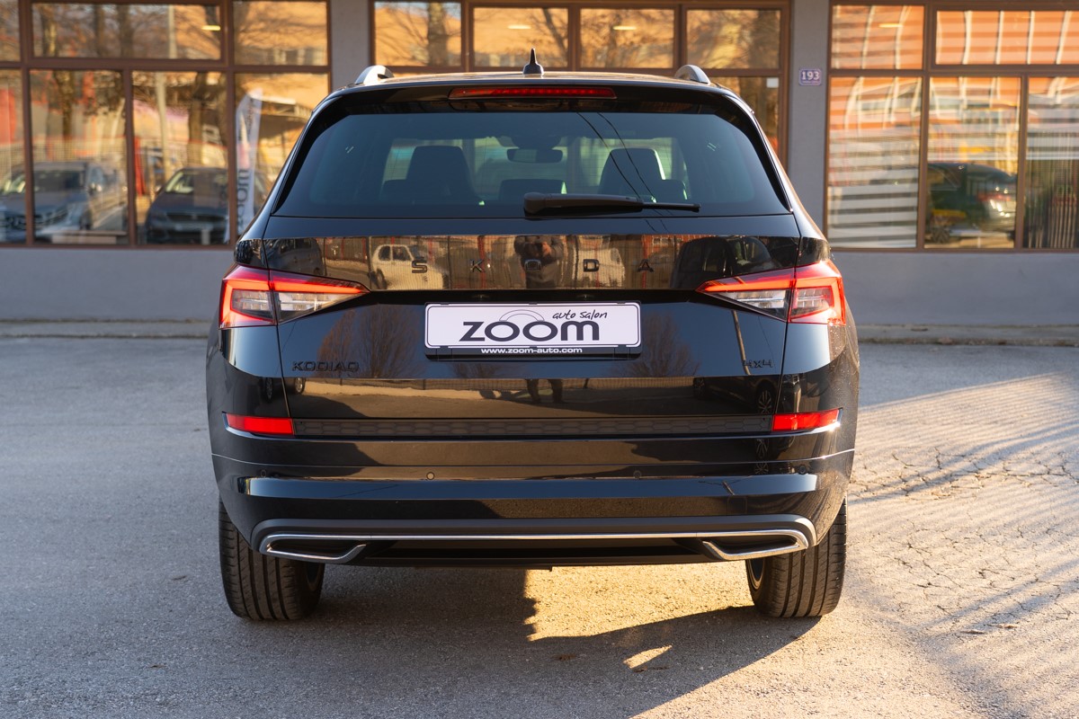 Škoda Kodiaq 2.0 TDi Sportline AWD 7 SJEDALA