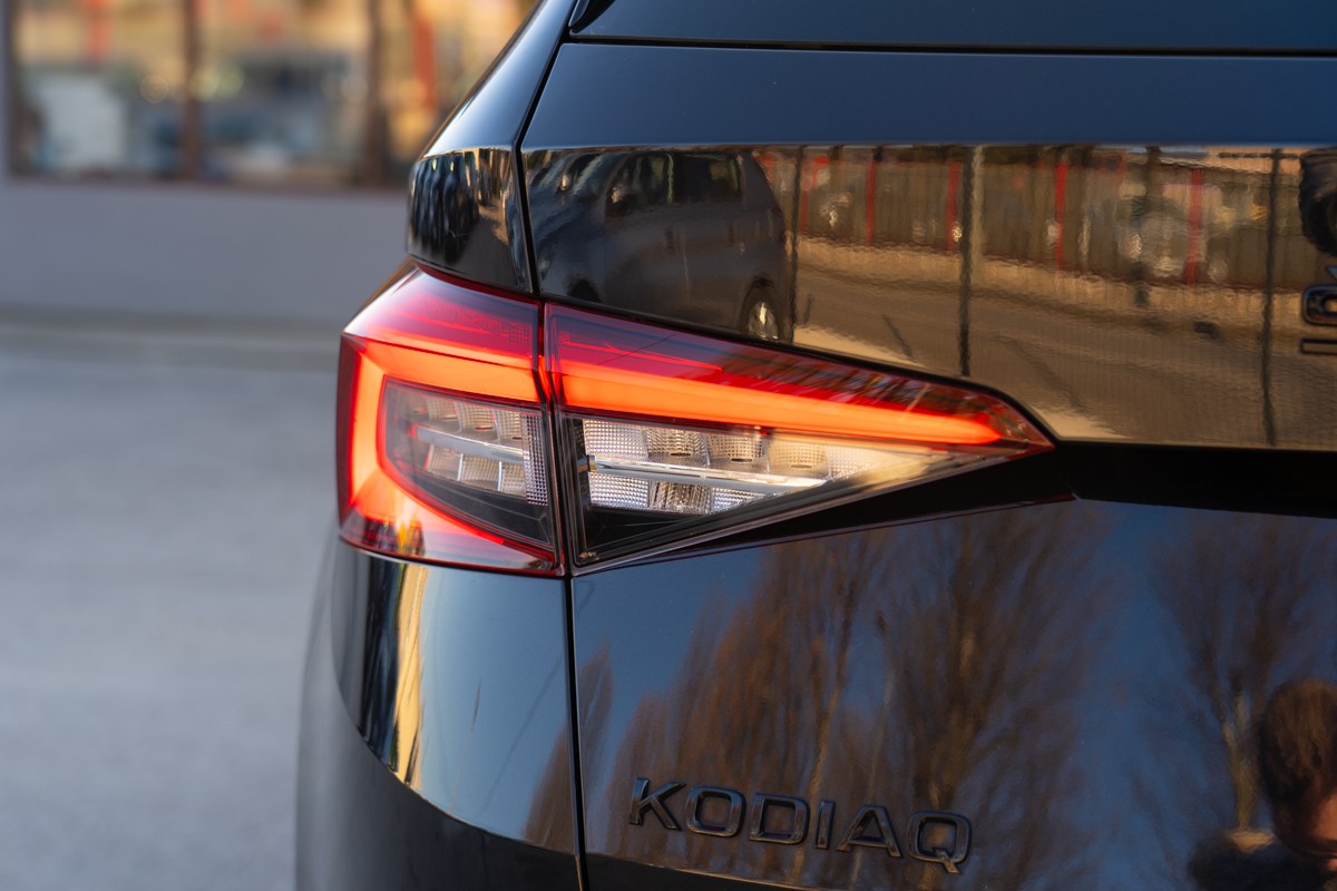 Škoda Kodiaq 2.0 TDi Sportline AWD 7 SJEDALA