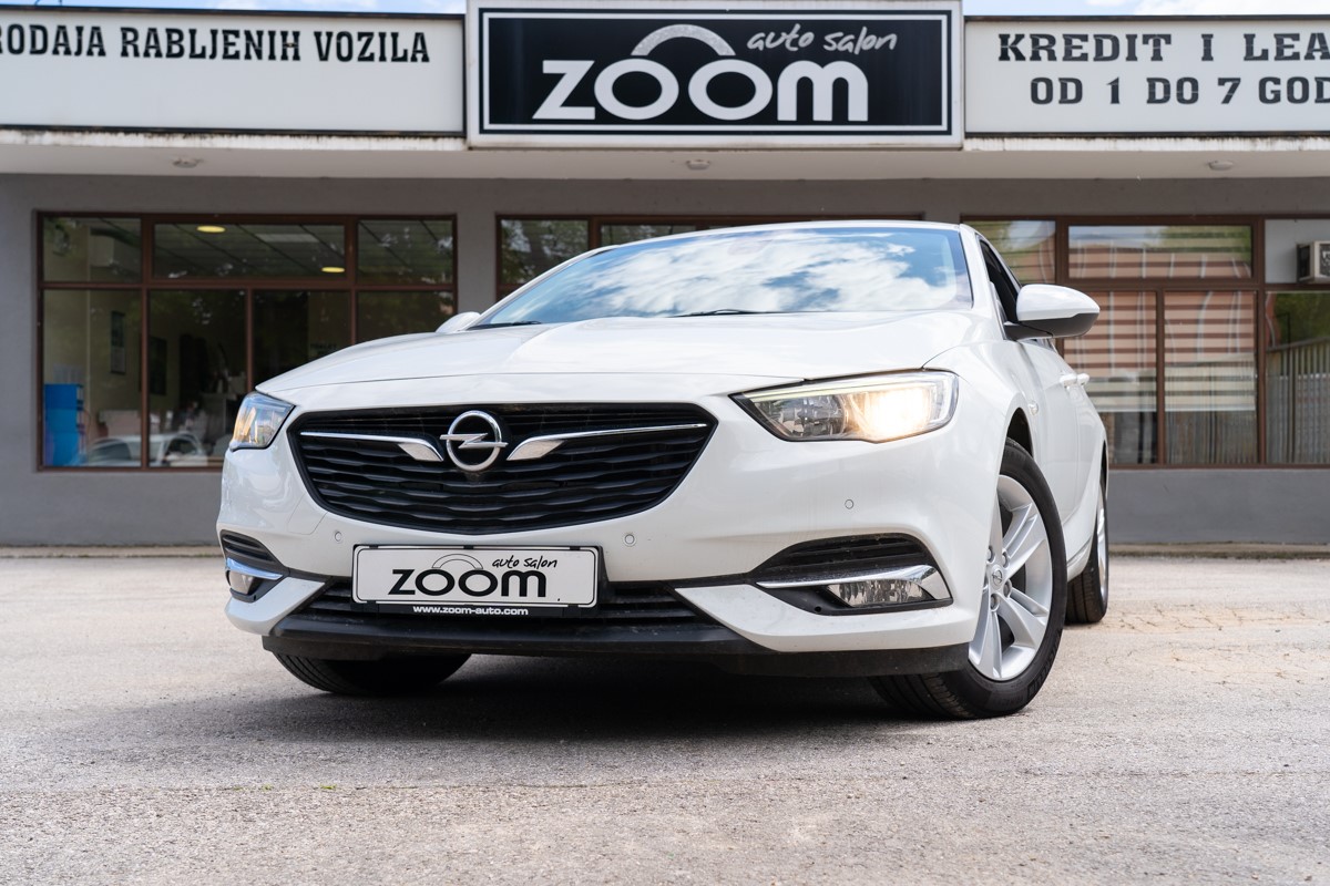 Opel Insignia 1,6 GrandSport