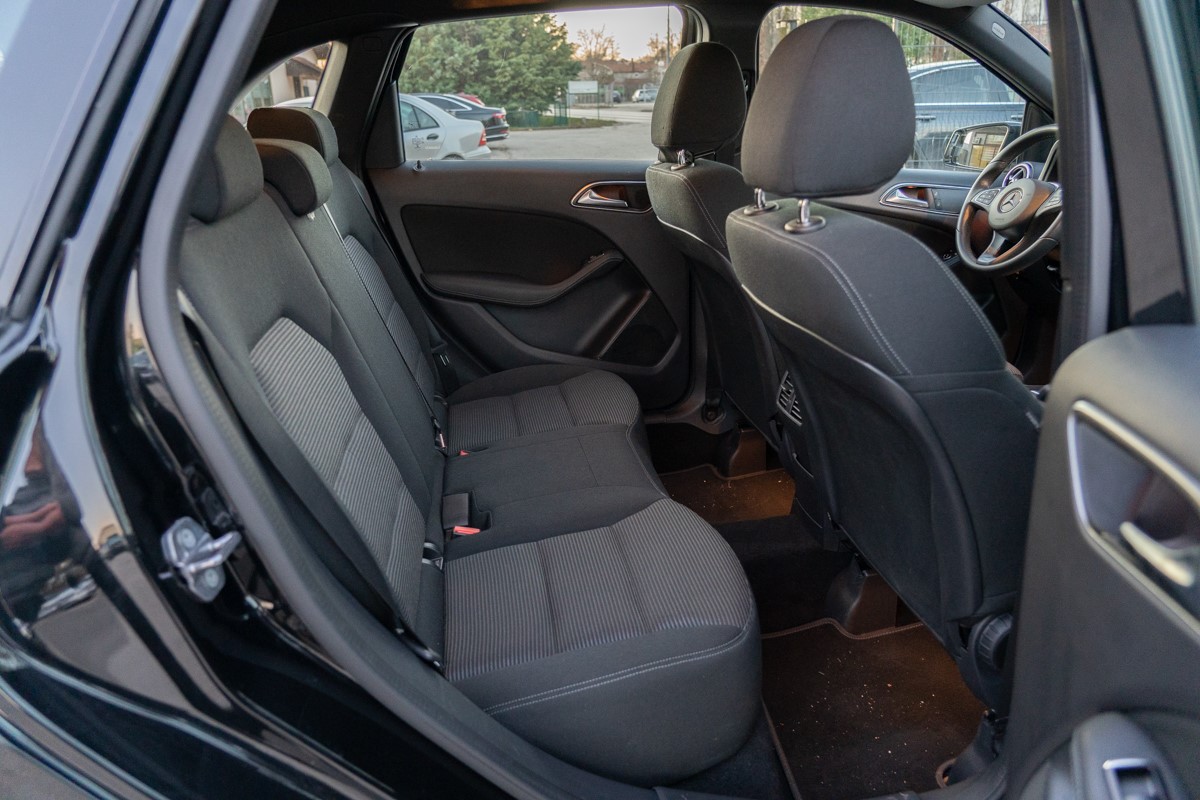 Mercedes-Benz B-Class 200 D