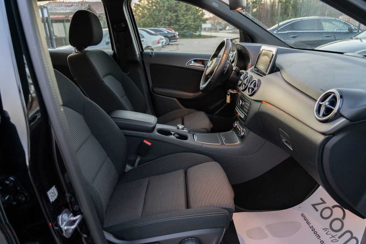 Mercedes-Benz B-Class 200 D