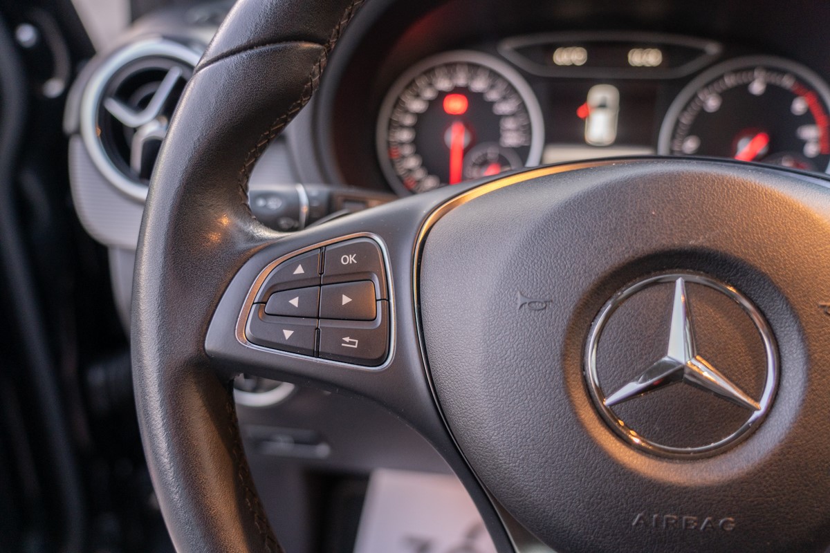 Mercedes-Benz B-Class 200 D