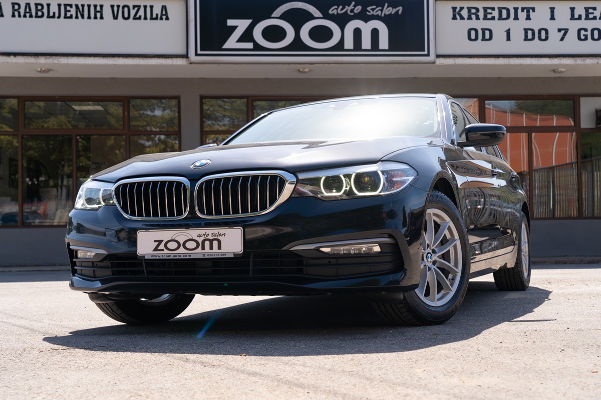 BMW
 5-Series 520d