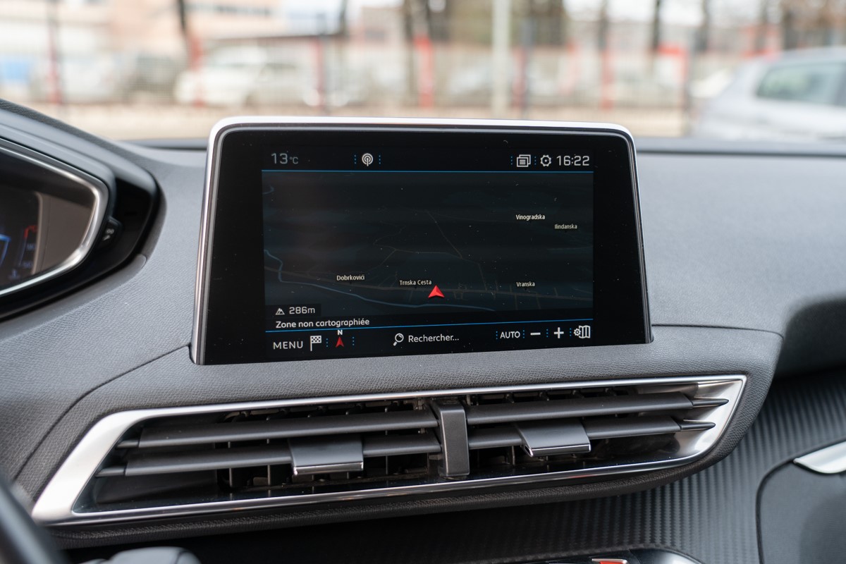 Peugeot 3008 1.5 BLUEHDI