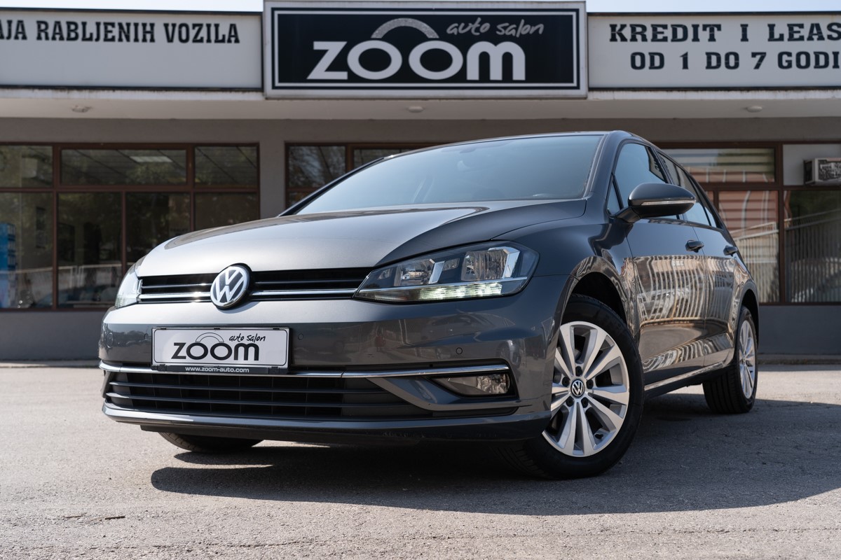 Volkswagen Golf 1,6 TDI CONFORTLINE BUSINESS