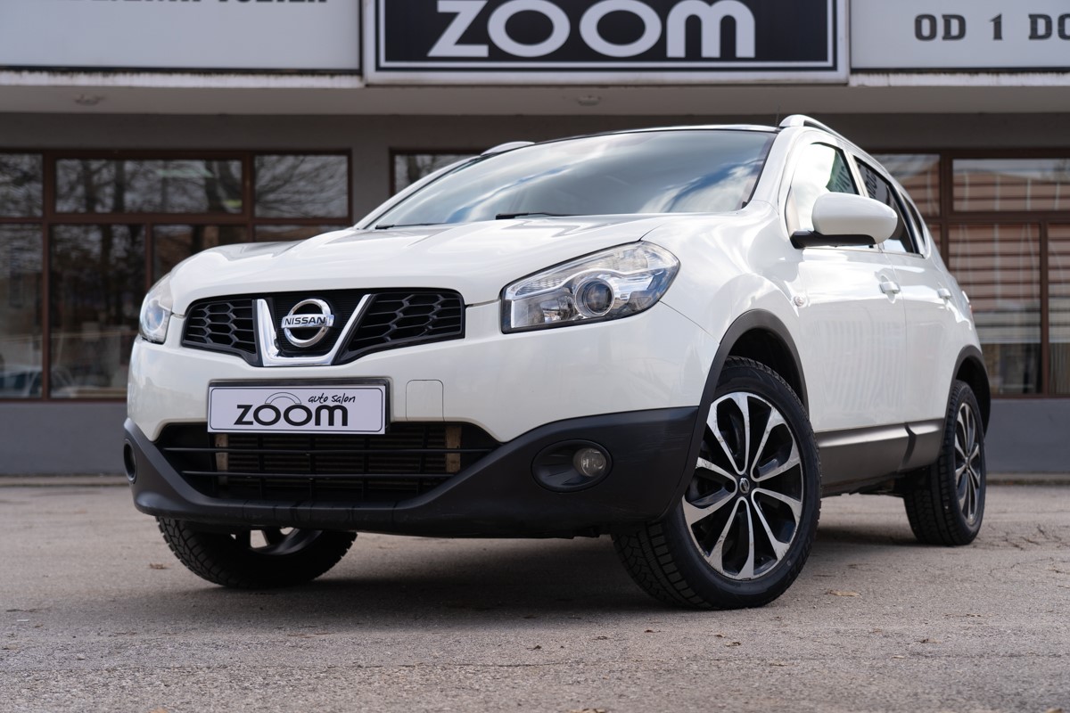 Nissan
 Qashqai 2,0 DCI