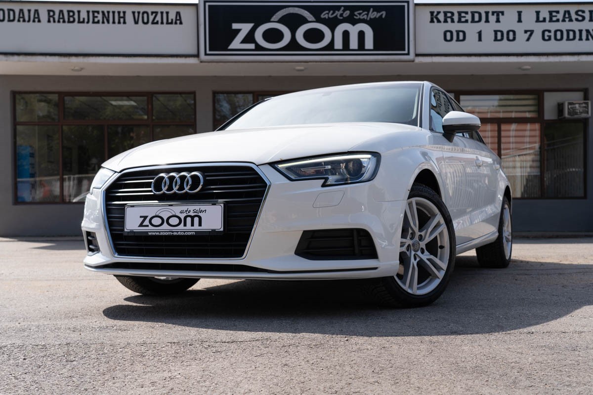 Audi A3
 1.6 TDi Business