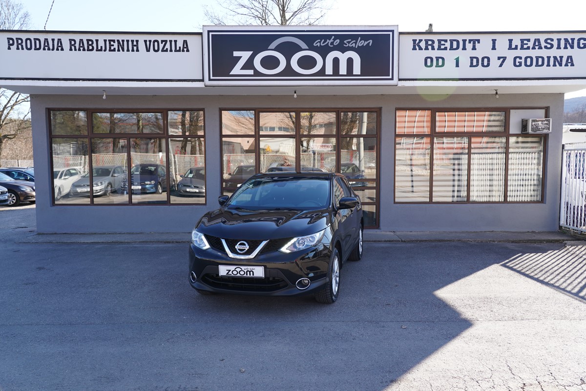 Nissan
 Qashqai 1,6 DCI