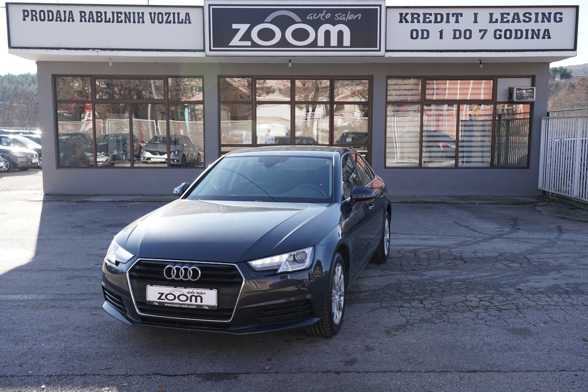 Audi A4
 2.0 TDI  BUSINESS LINE S TRONIC 