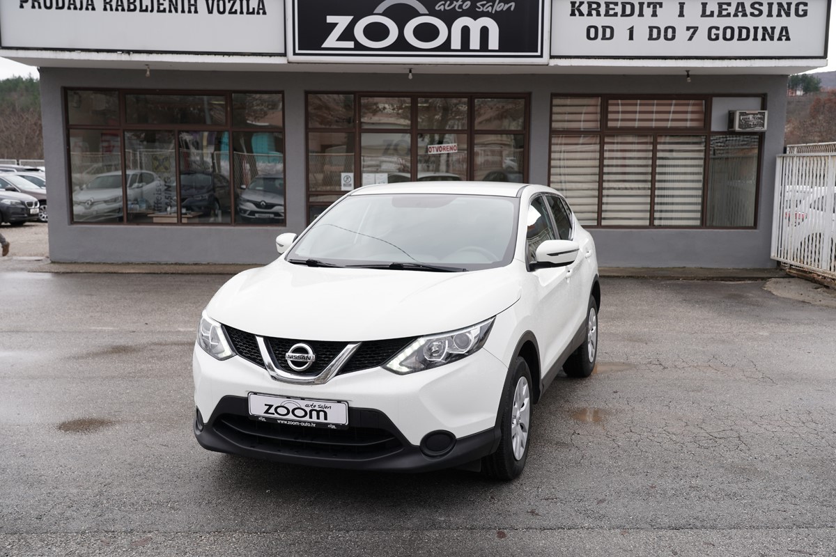 Nissan
 Qashqai 1.5 DCI