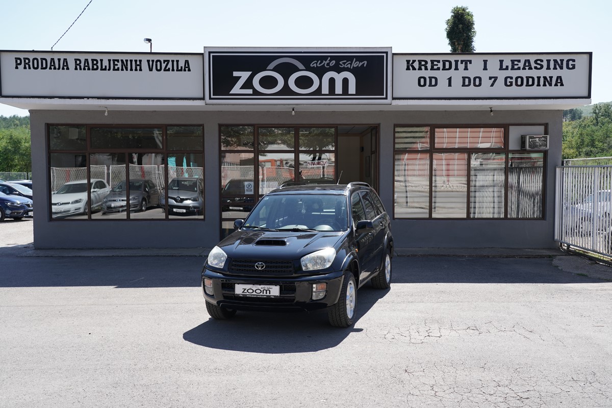 Toyota
 RAV4
 2,0 D