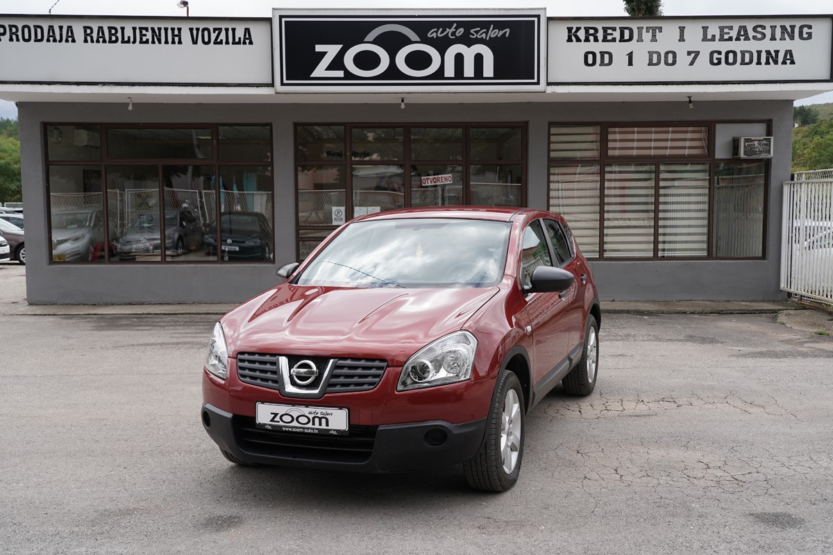 Nissan
 Qashqai 1.5 DCI