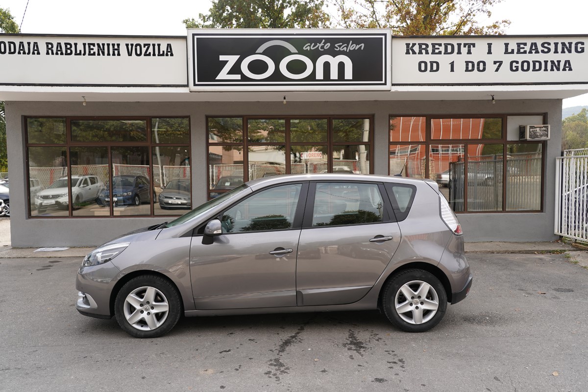 Renault Scenic 1.5 DCI