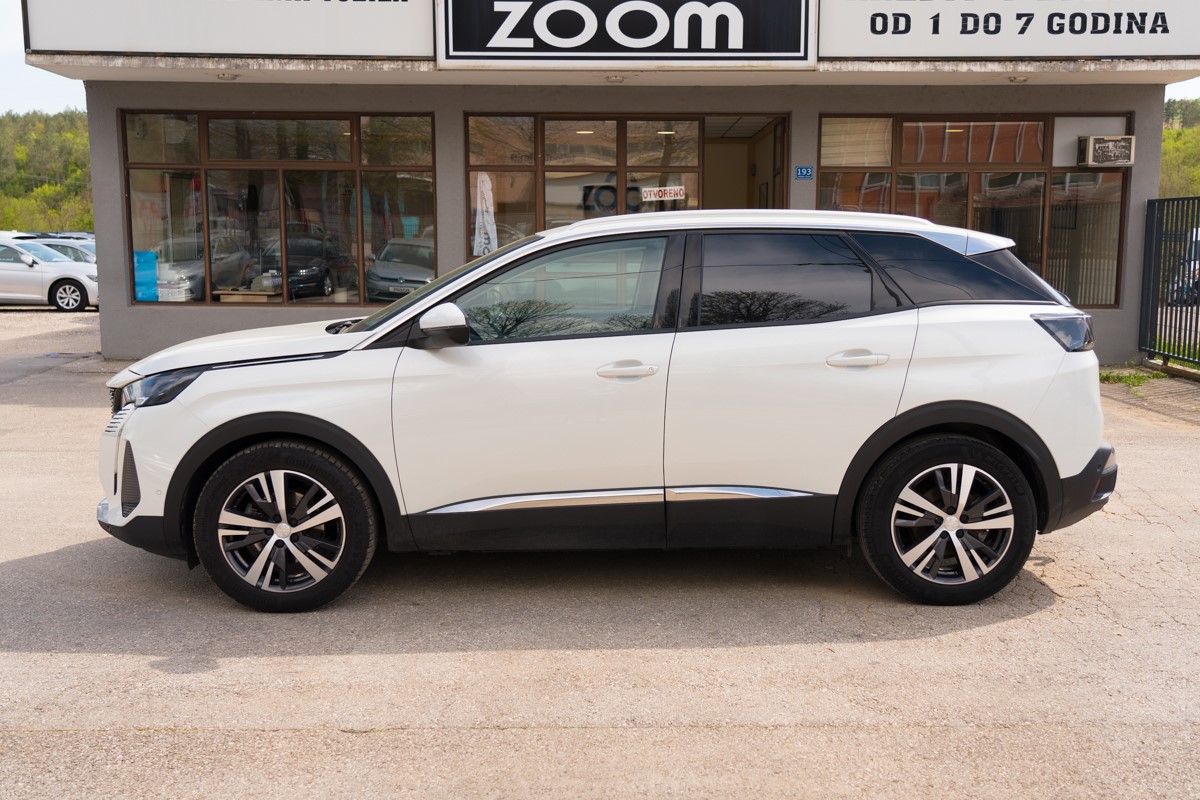 Peugeot 3008 1.5 BlueHDI