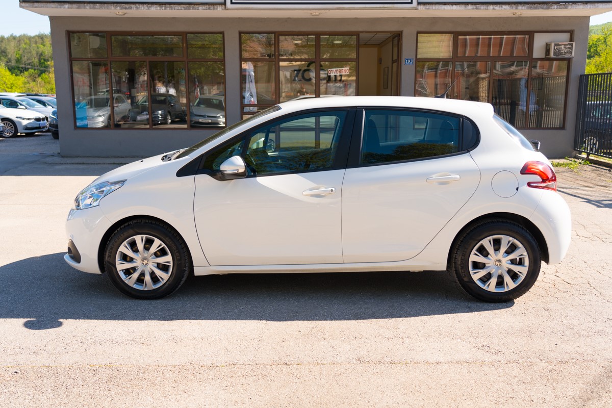 Peugeot 208 1.5 BlueHDI
