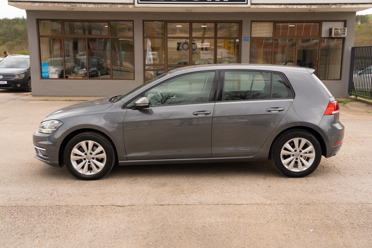 Volkswagen Golf 1.6 TDI
