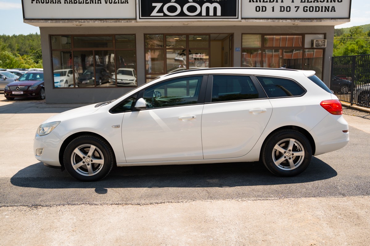 Opel Astra 1.7 CDTI