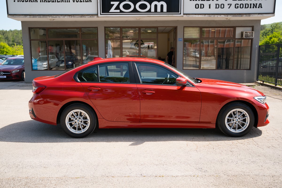 BMW
 3-Series 318D 