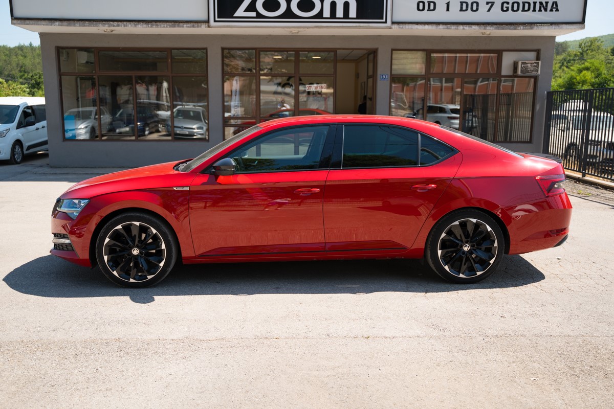 Škoda Superb 2.0 TDI DSG 200KS SPORTLINE