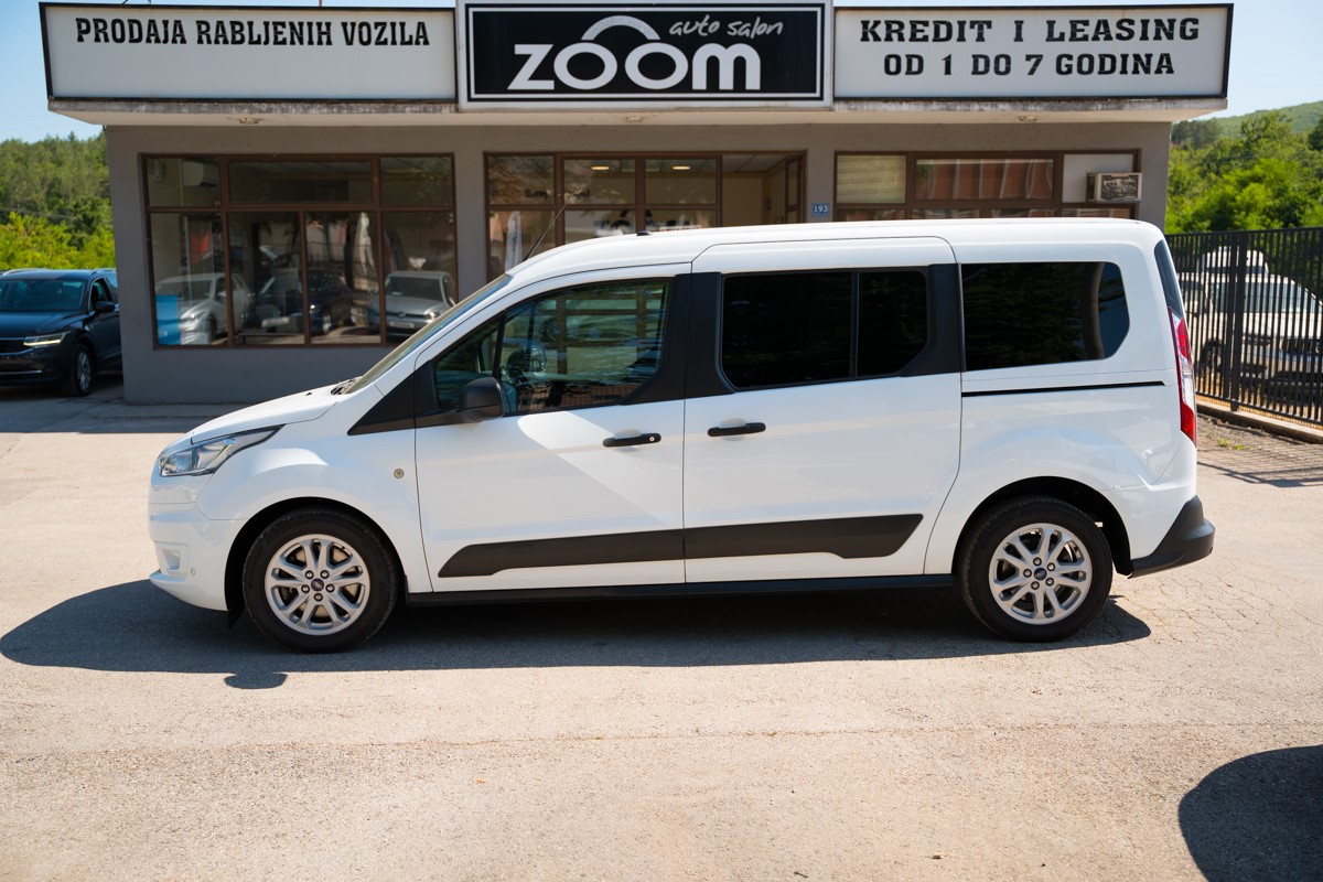 Ford
 Tourneo Connect 1.5 TDCI 7 Sjedišta
