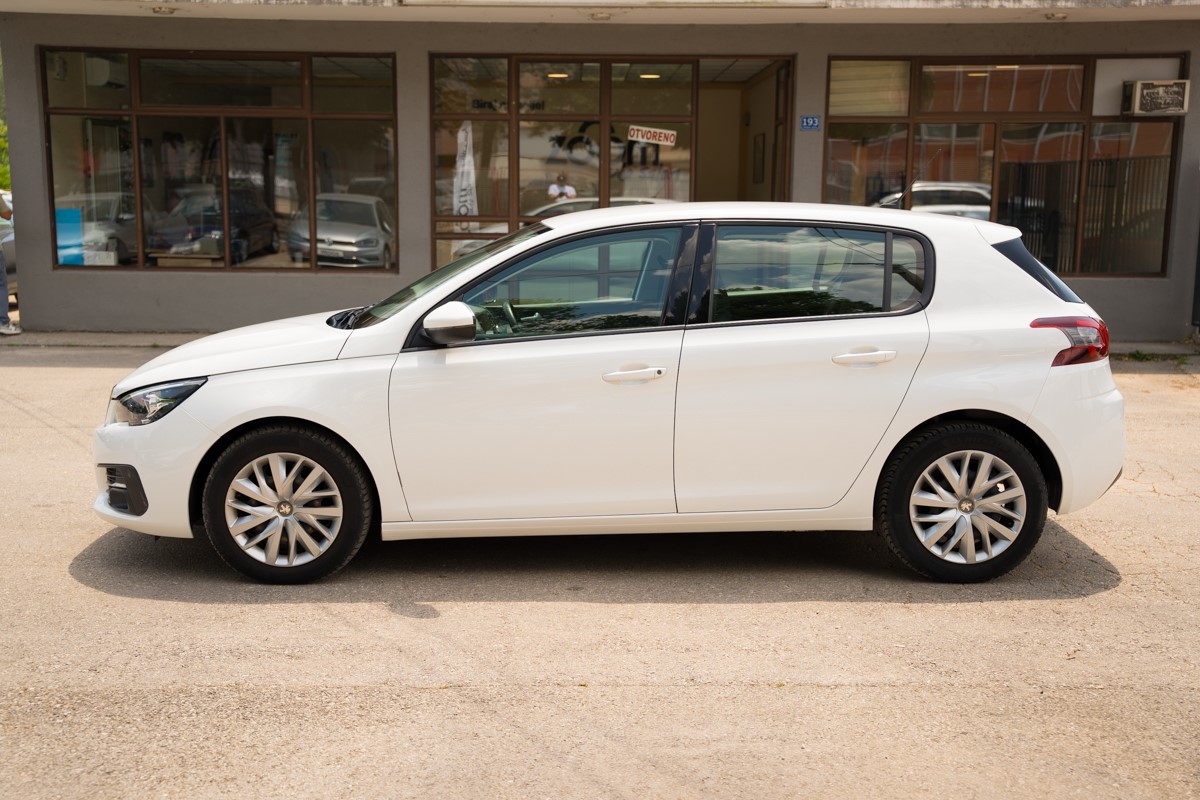 Peugeot 308 1.5 BlueHDI