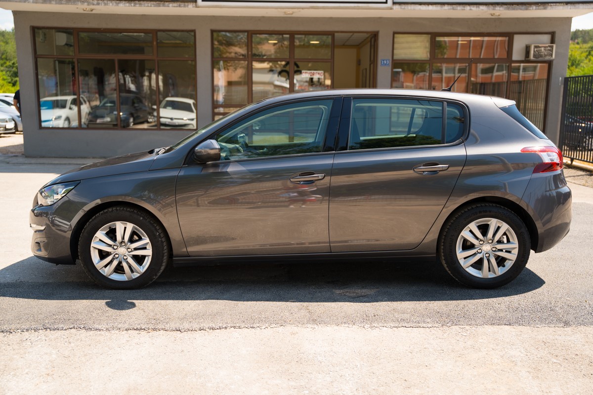 Peugeot 308 1.6 BlueHDI