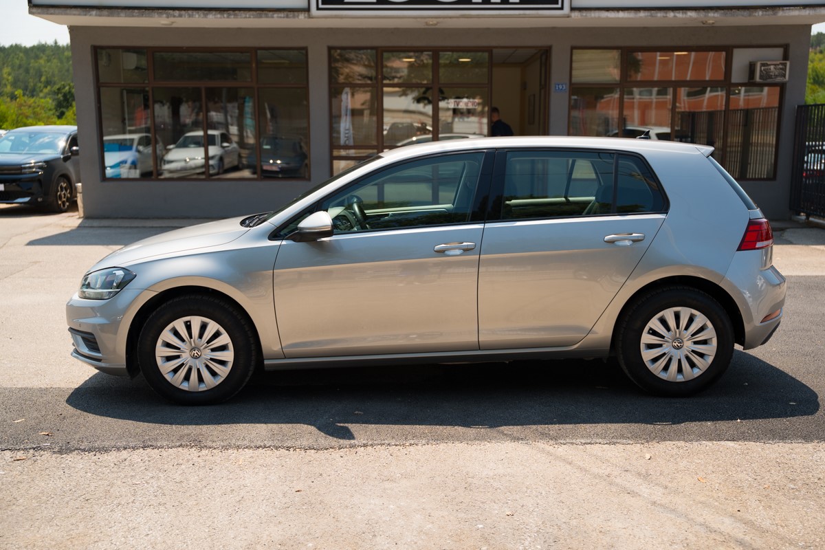Volkswagen Golf 1.6 TDI