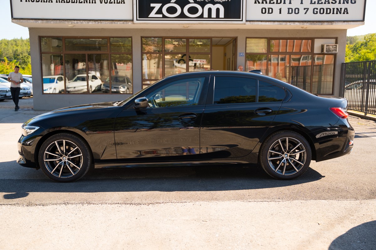 BMW
 3-Series 320 D XDrive