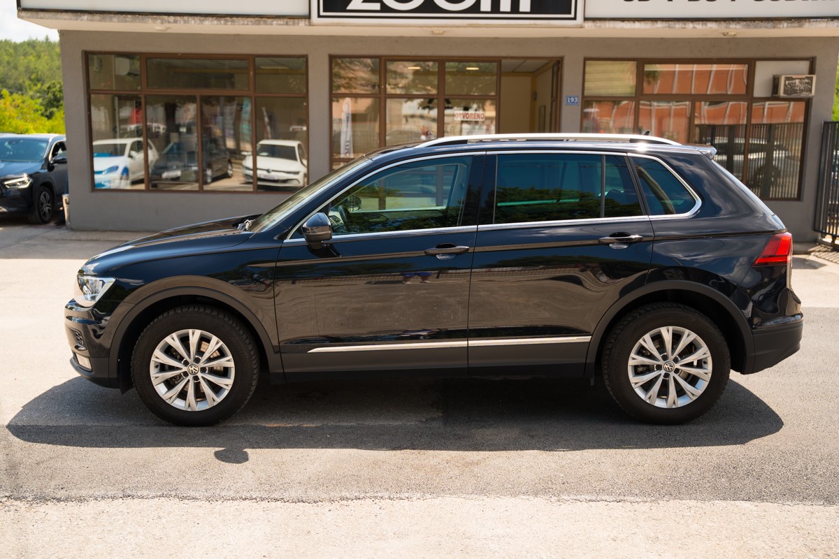 Volkswagen Tiguan
 2.0 TDI 4 MOTION