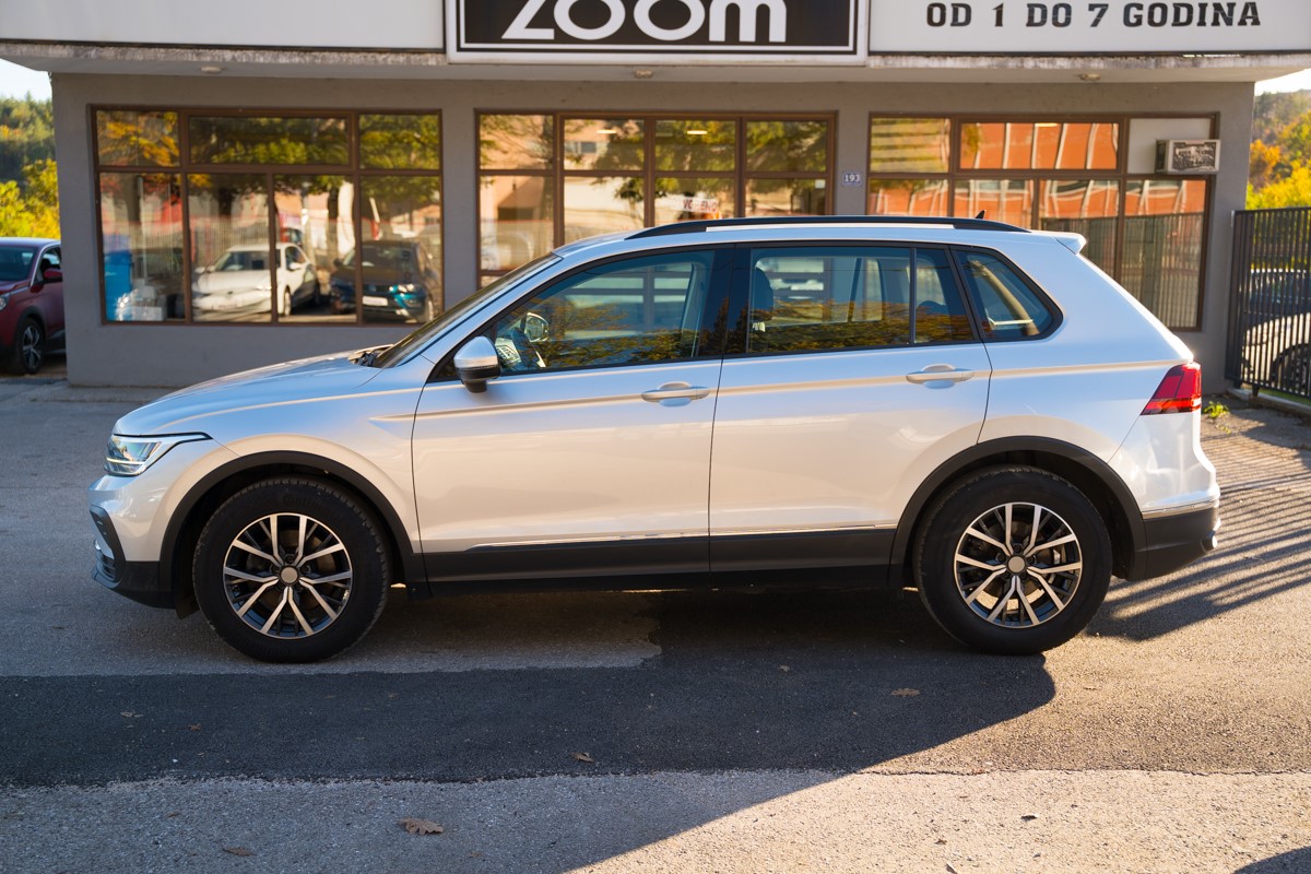 Volkswagen Tiguan
 2.0 TDI