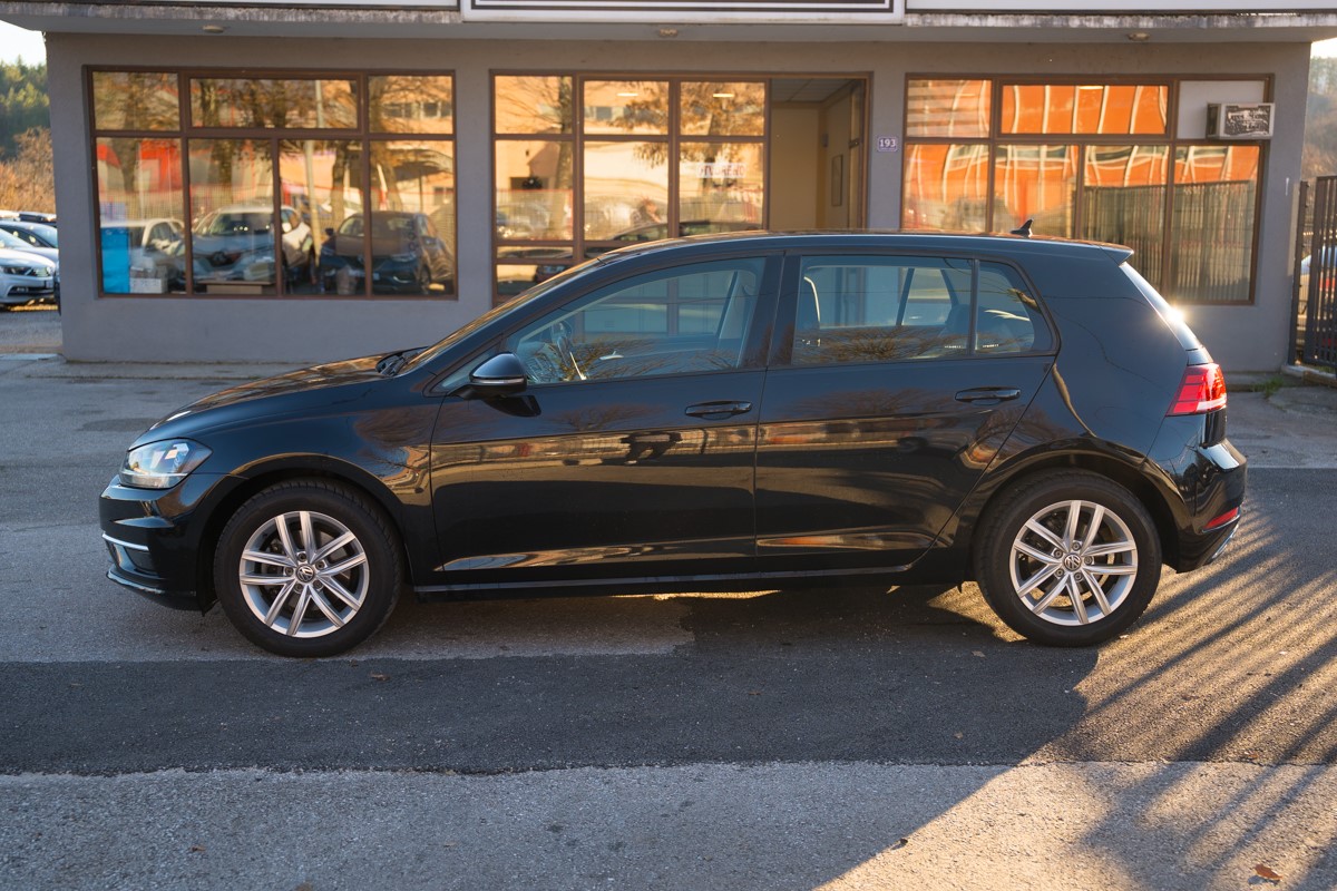 Volkswagen Golf 1.6 TDI DSG