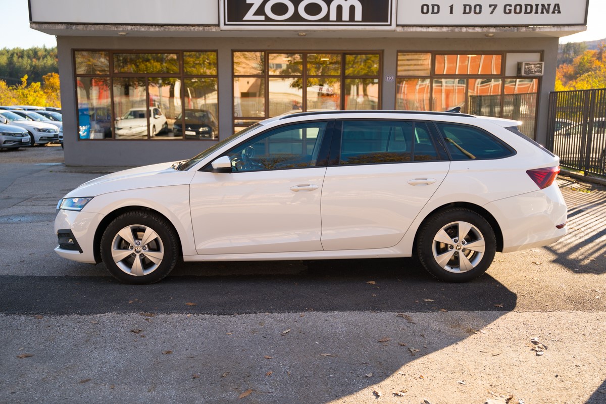 Škoda Octavia Combi 2.0 TDI DSG