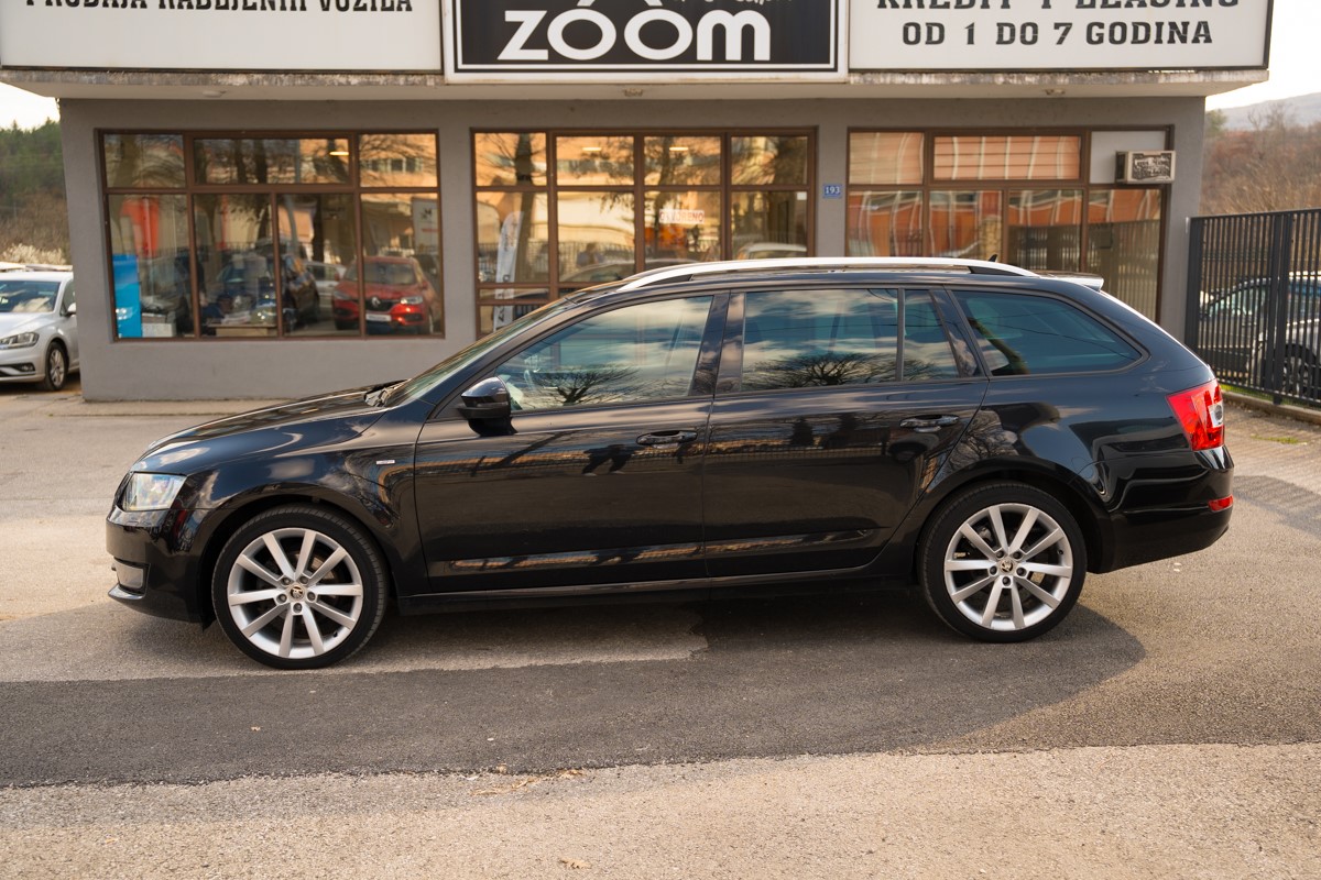 Škoda Octavia 2.0 TDI DSG JOY