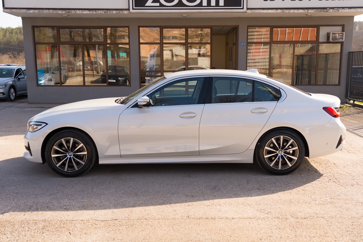 BMW
 3-Series 318 d
