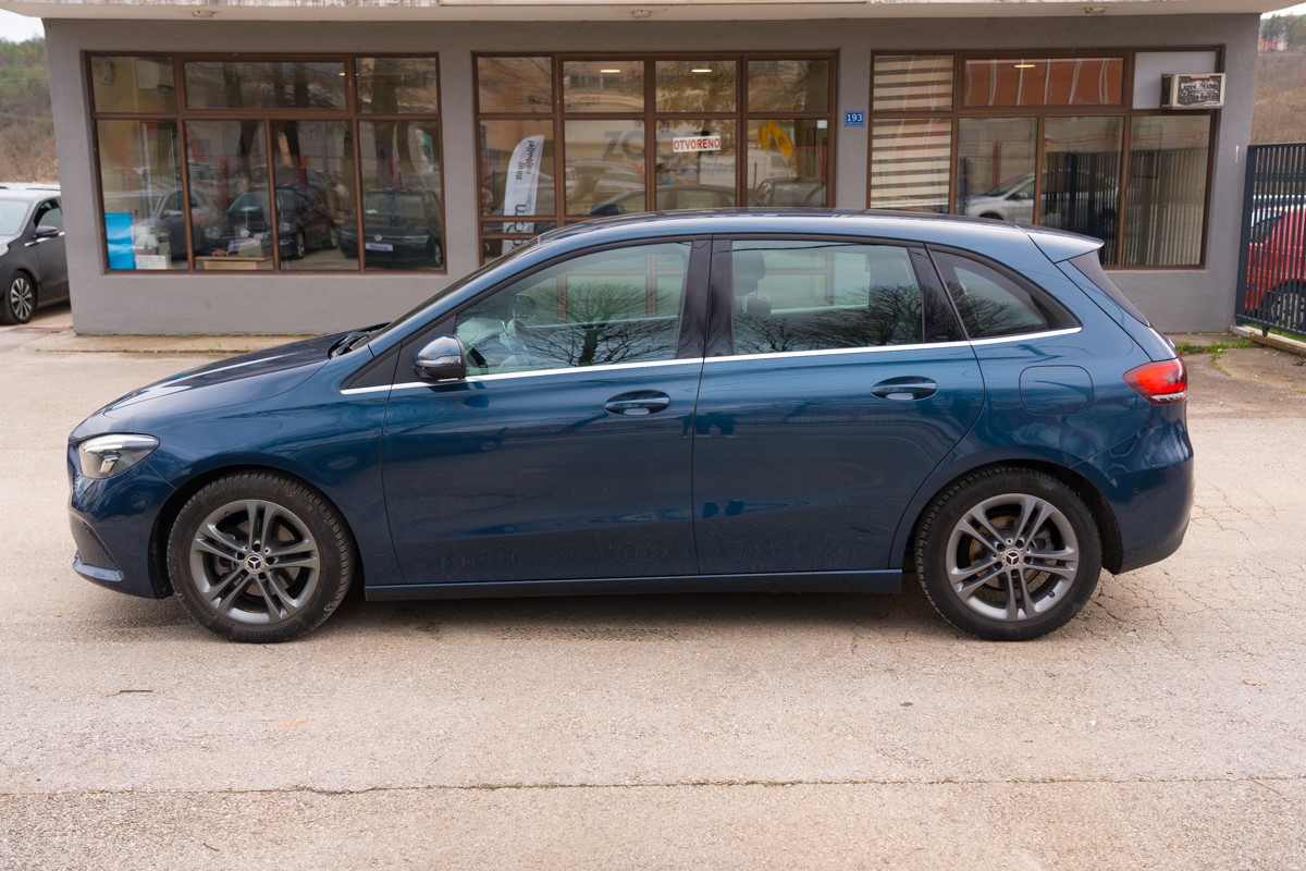 Mercedes-Benz B-Class 180 D