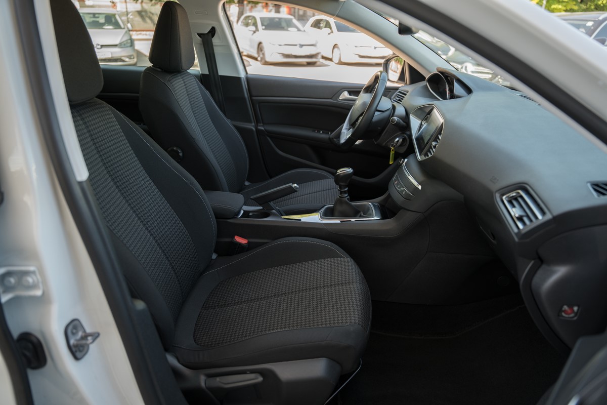 Peugeot 308 1.5 BlueHDI