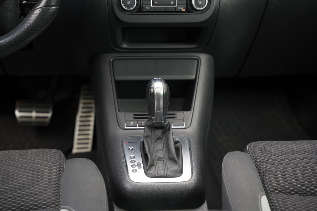 Volkswagen Tiguan
 2.0 TDI DSG R-Line 4MOTION