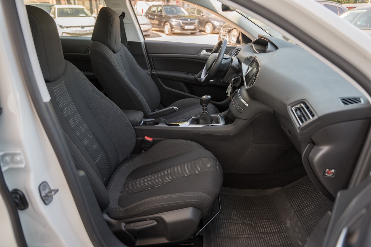 Peugeot 308 1.5 BlueHDI