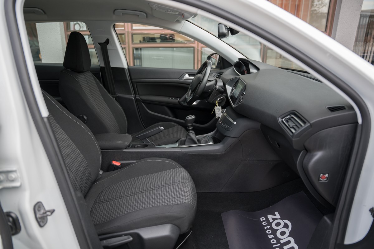 Peugeot 308 1.5 BlueHDI