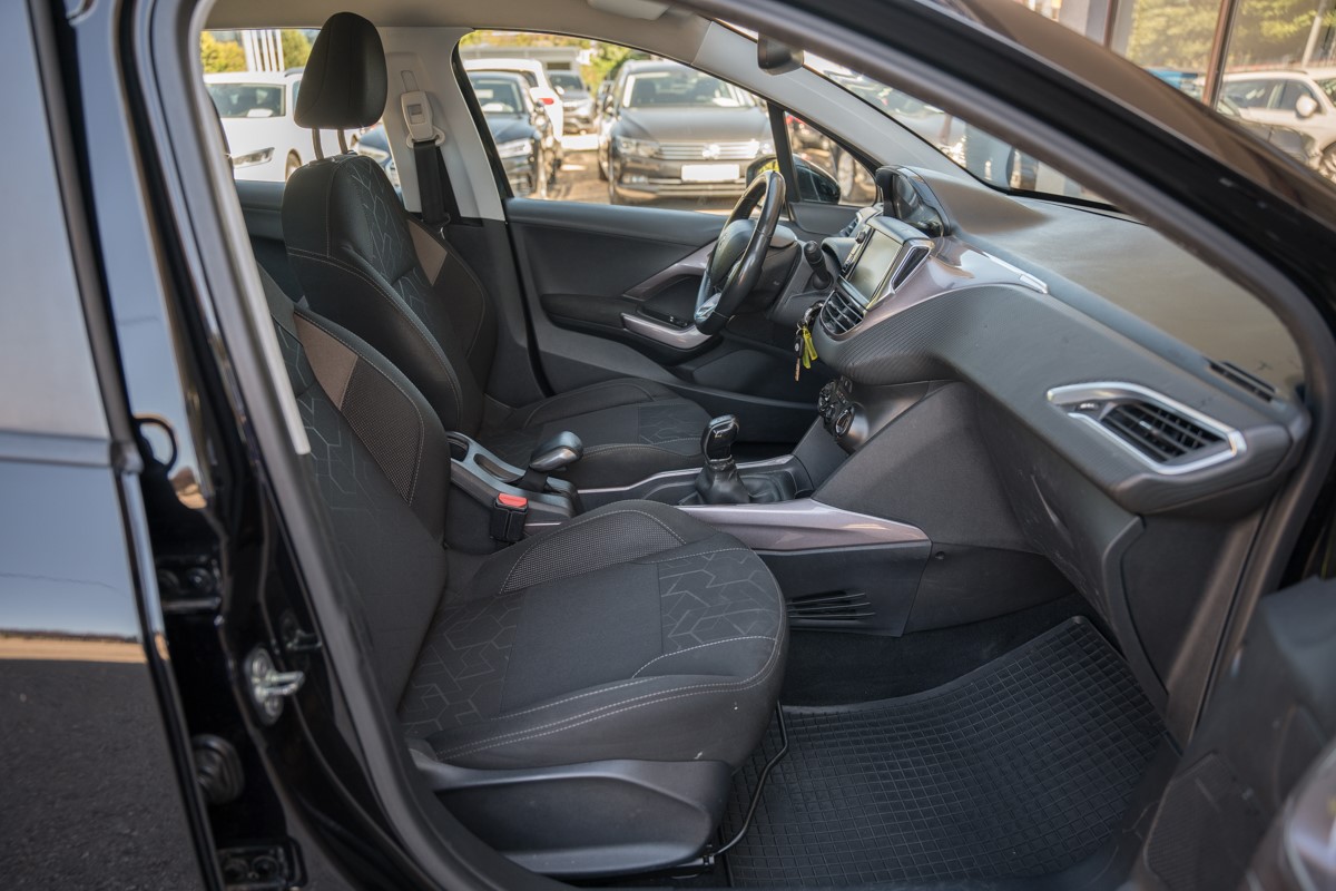 Peugeot 2008 1.6 BlueHDI