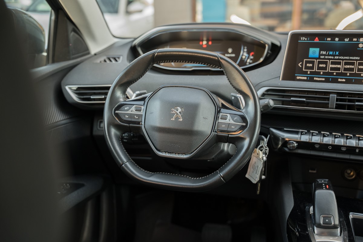 Peugeot 3008 1.5 BlueHDI