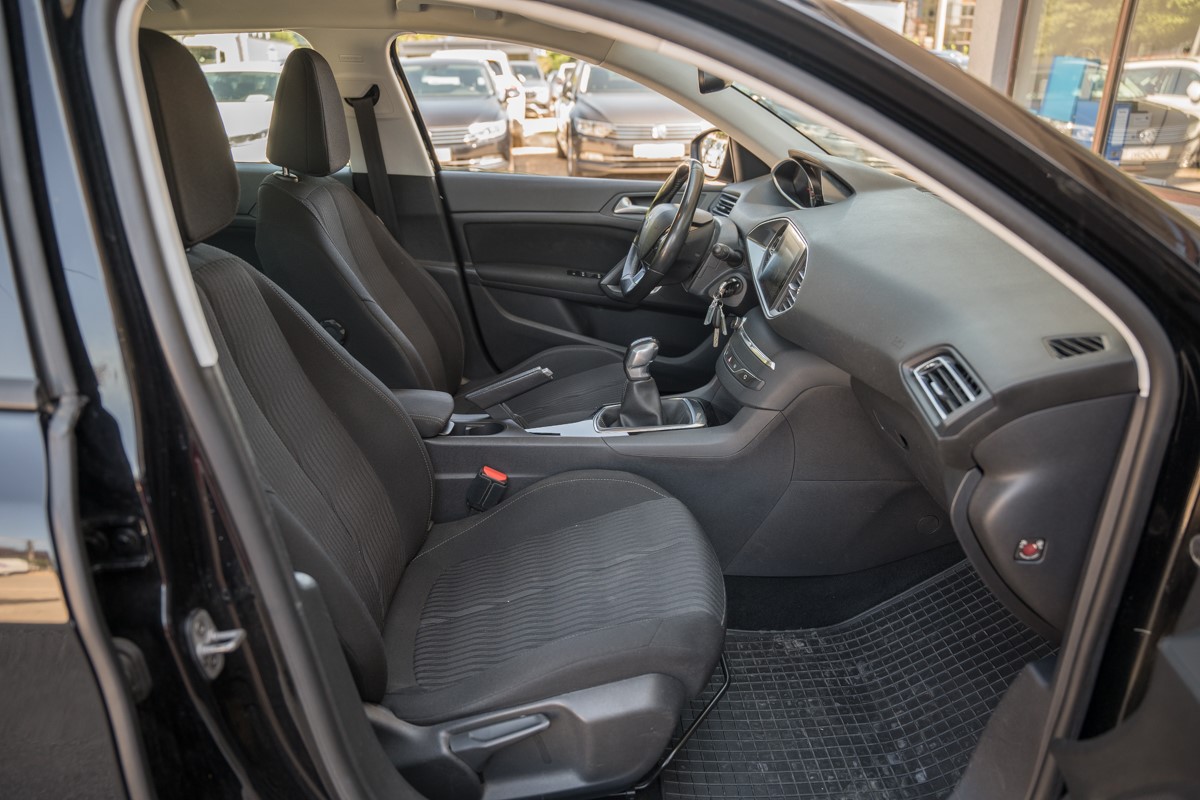 Peugeot 308 1.6 BlueHDI