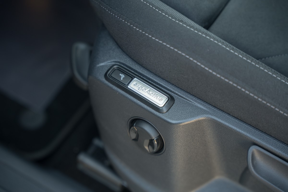 Volkswagen Tiguan
 2.0 TDI