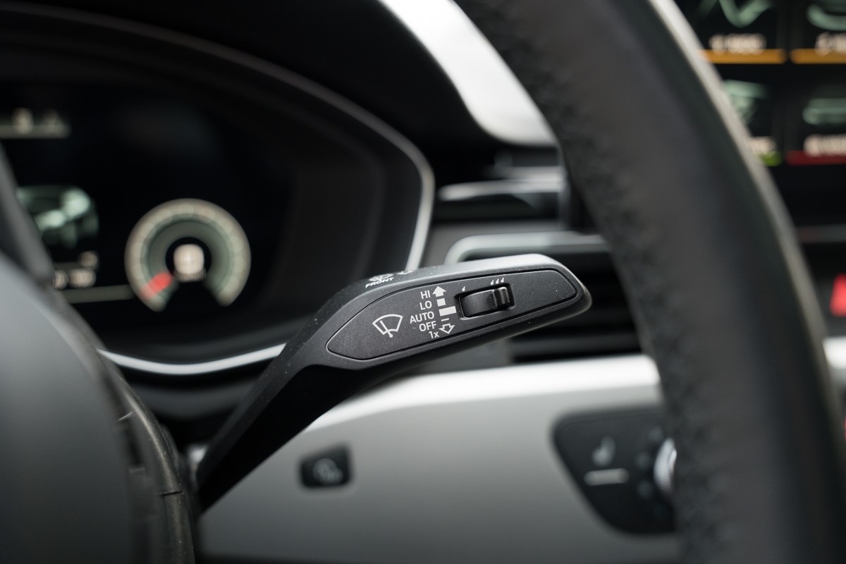 Audi A5
 2.0 TDI SPORTBACK