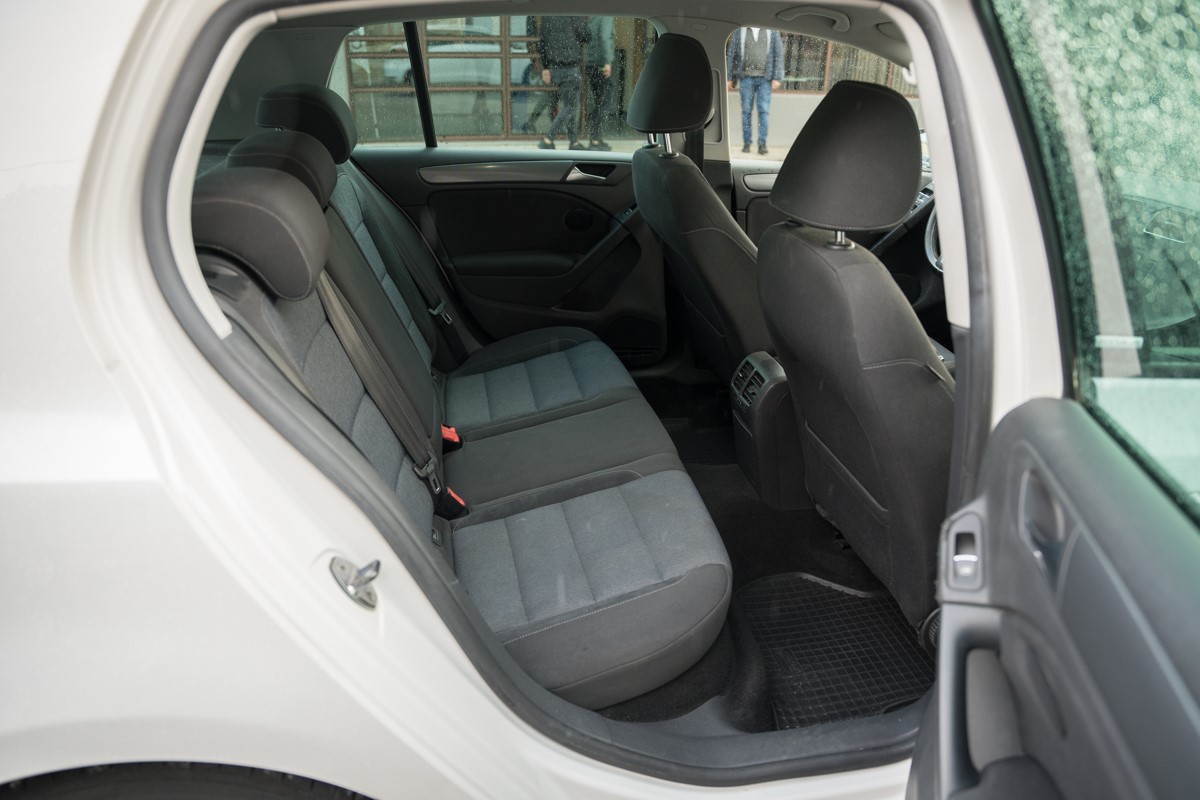 Volkswagen Golf 1.6 TDI DSG STYLE
