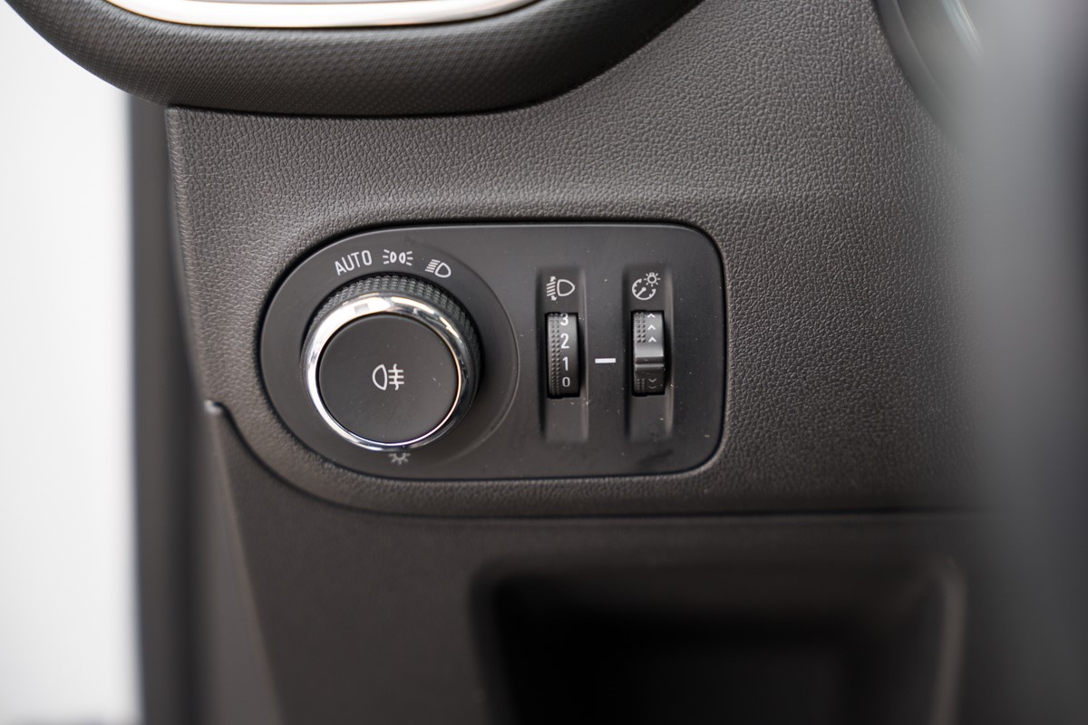 Opel Crossland  1.5 D