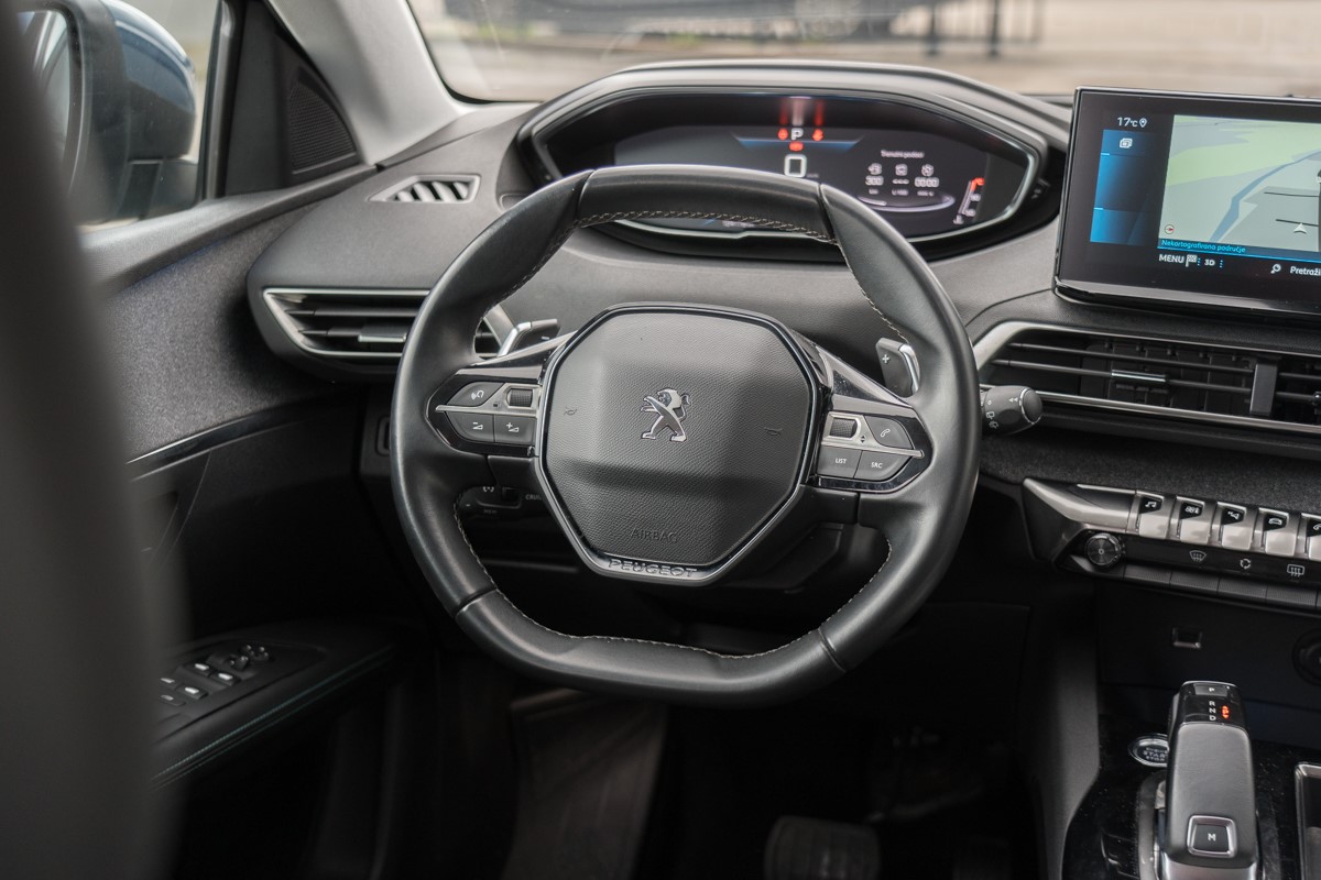 Peugeot 3008 1.5 BlueHDI
