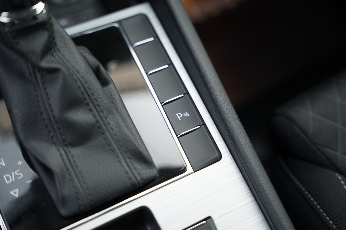 Škoda Superb 2.0 TDI DSG