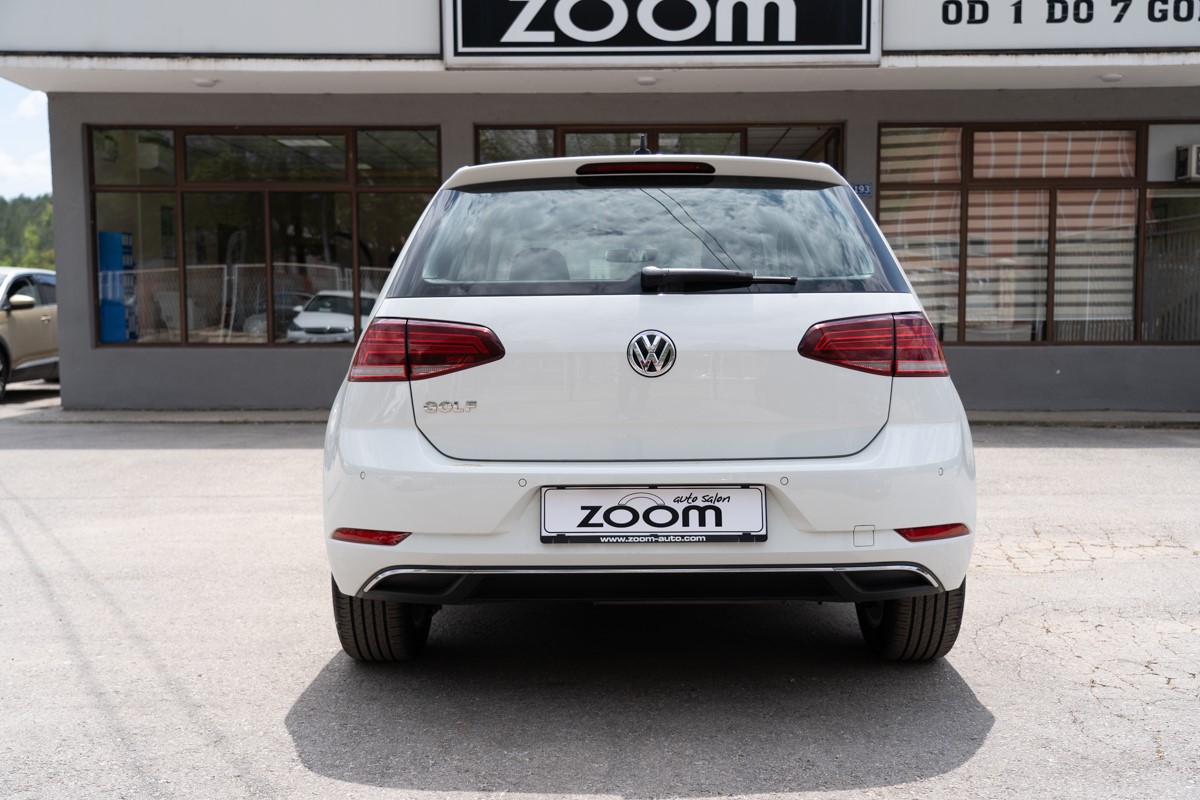 Volkswagen Golf 1,6 TDI