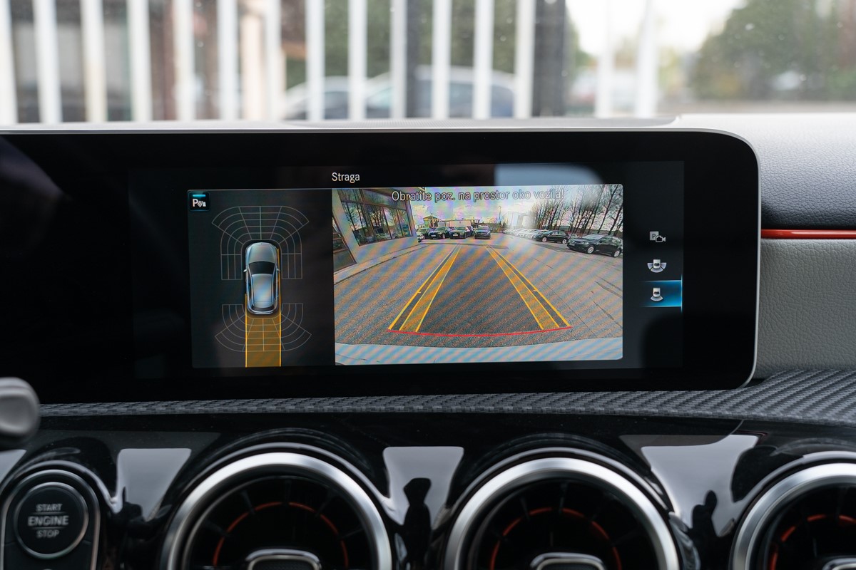 Mercedes-Benz A-Class 200d Business Line